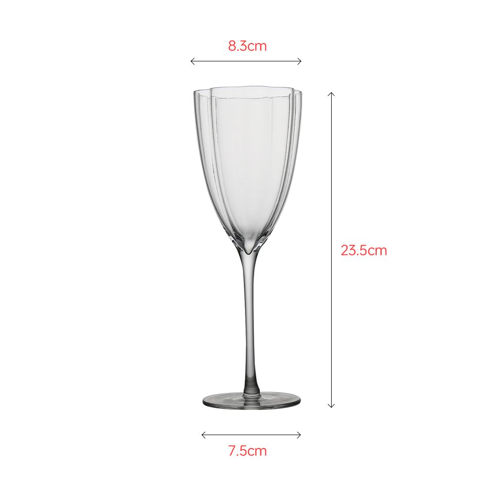 Luxury wine glass with flower mode design